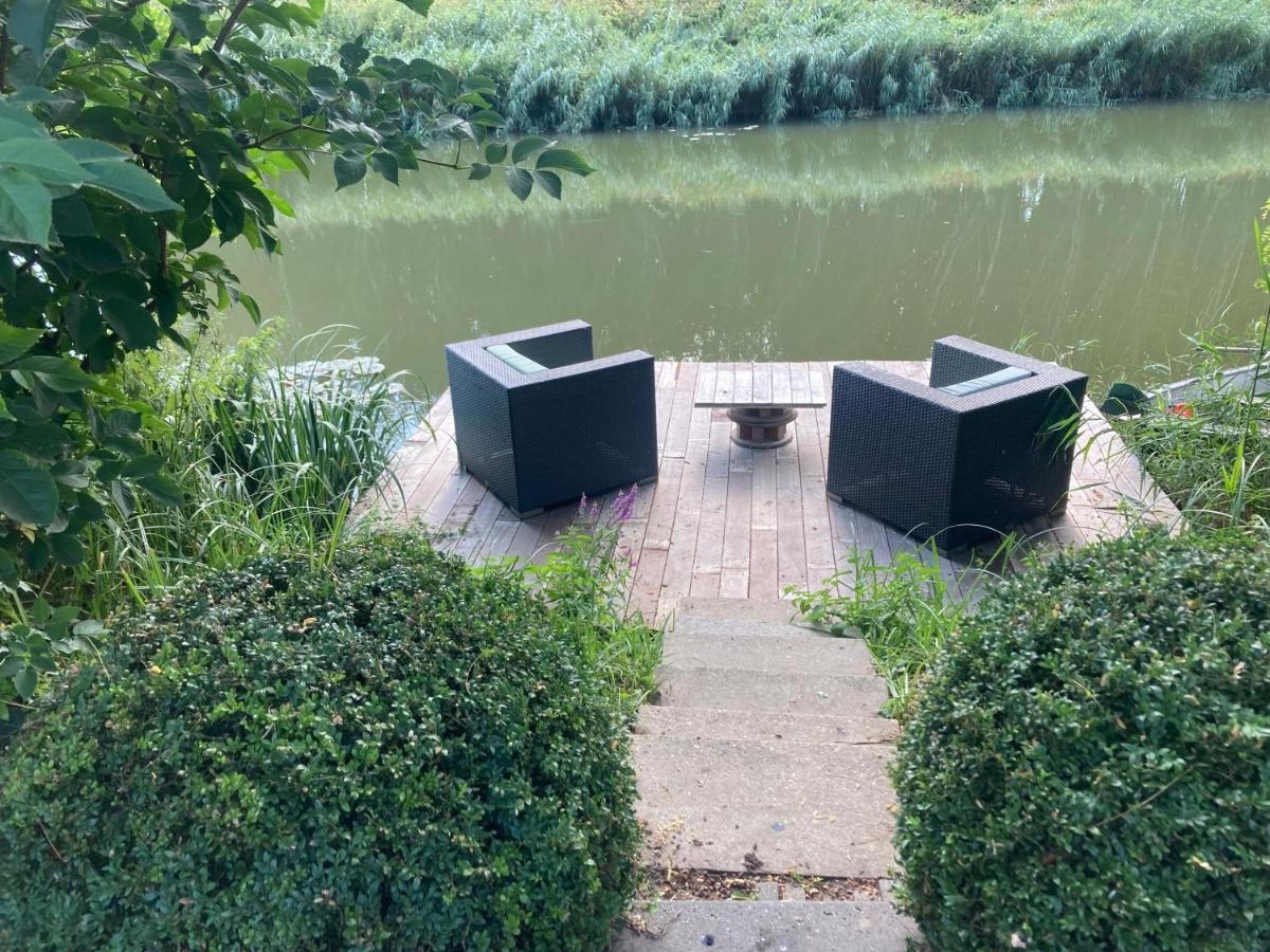 Domaine De La Bergerie Villa Zuid-Beijerland Eksteriør billede